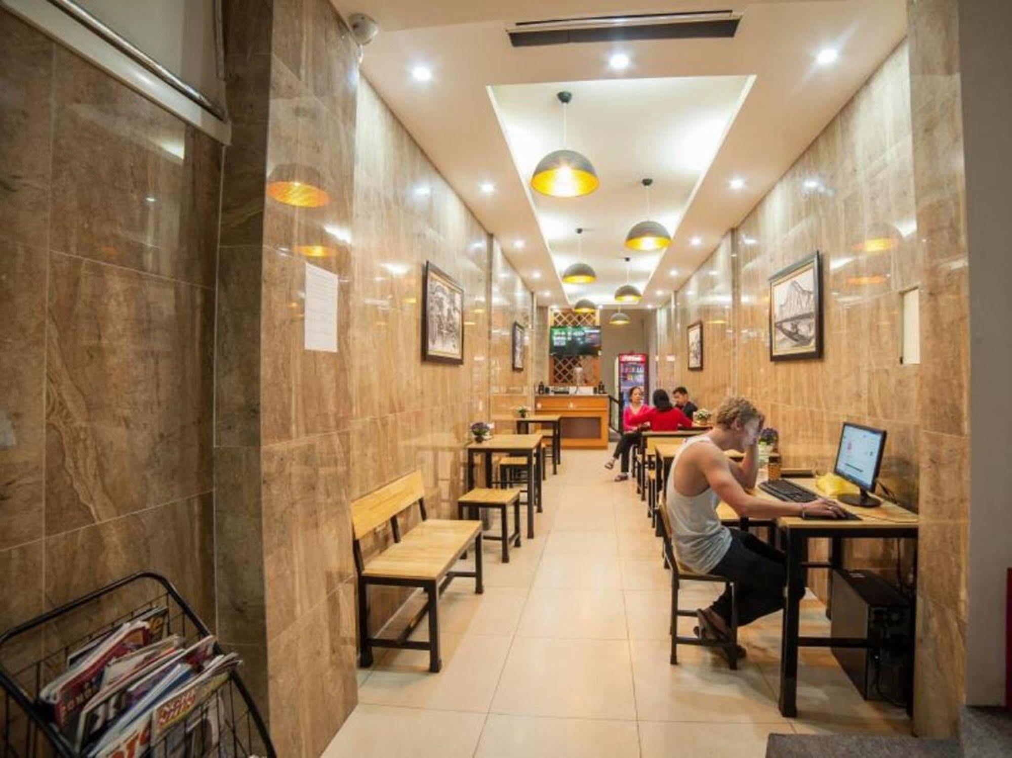 Box Hotel Hanoi Bagian luar foto